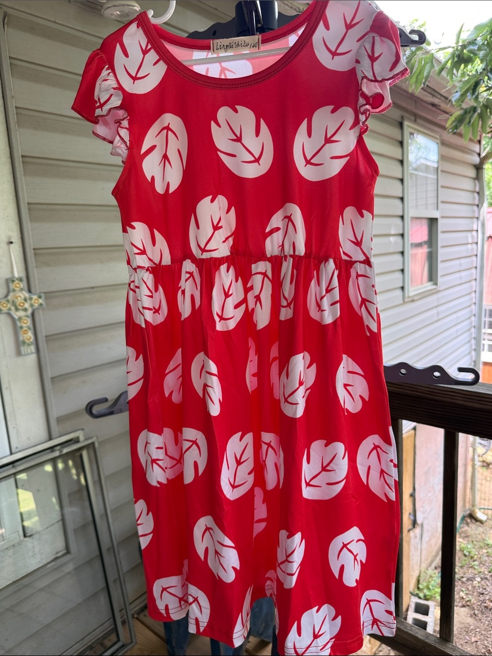 New Girls age 5 Red Dress with White Leaf Print polyester ruffle cap sleeves